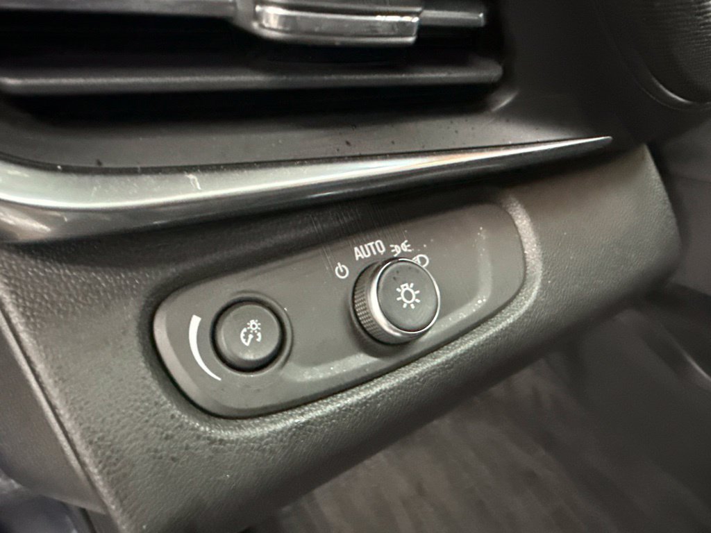 Used 2024 Buick Envista Preferred FWD image 20