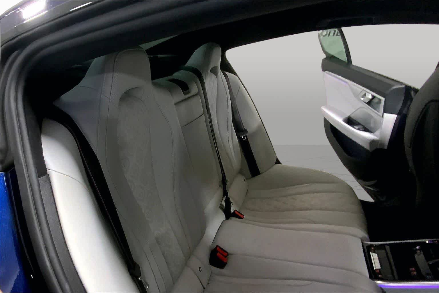 Used 2023 BMW M8 Gran Coupe xDrive Competition AWD/4WD image 18