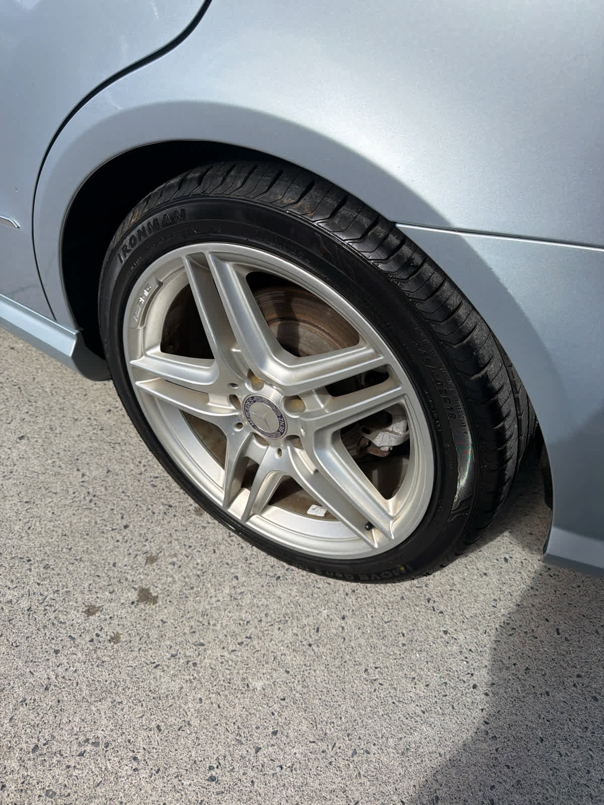 Used 2013 Mercedes-Benz E 350 4MATIC Sedan image 10