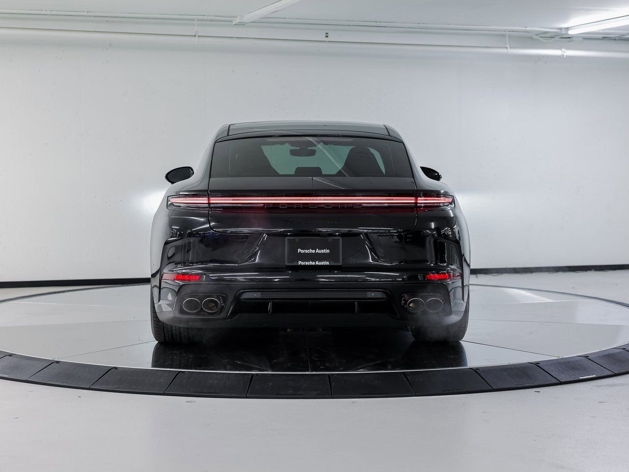 New 2026 Porsche Panamera GTS image 6