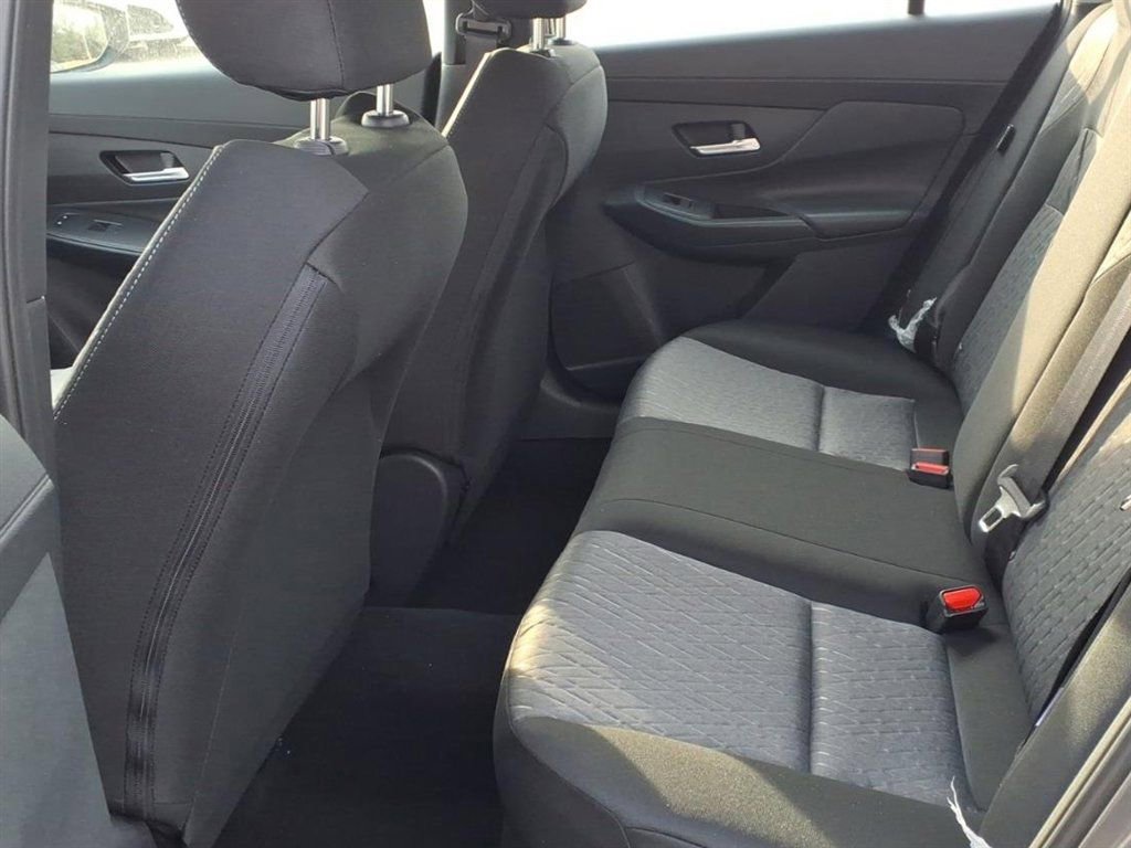 New 2026 Nissan Sentra SV image 31