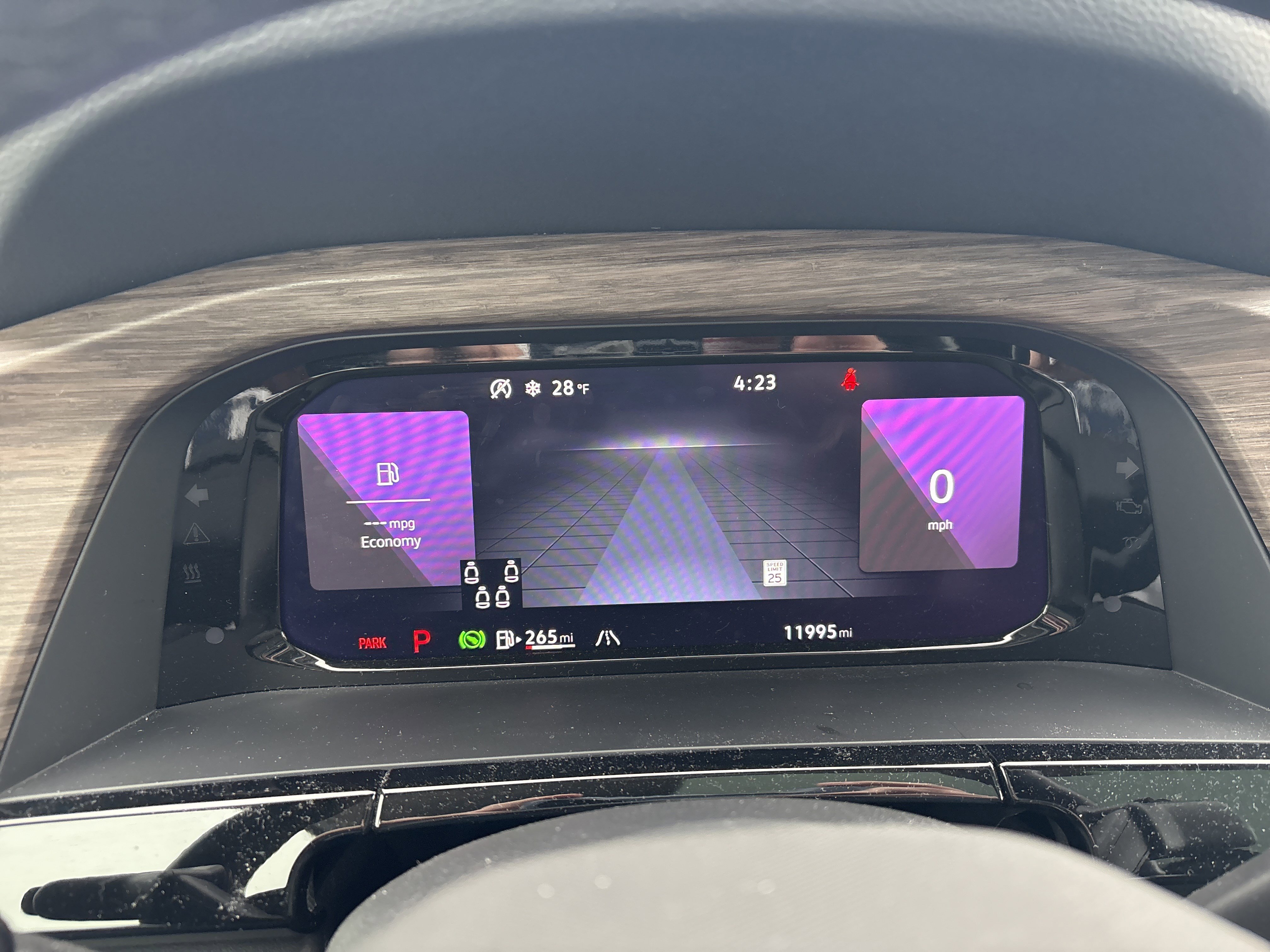 Certified 2024 Volkswagen Atlas SEL Premium R-Line image 23