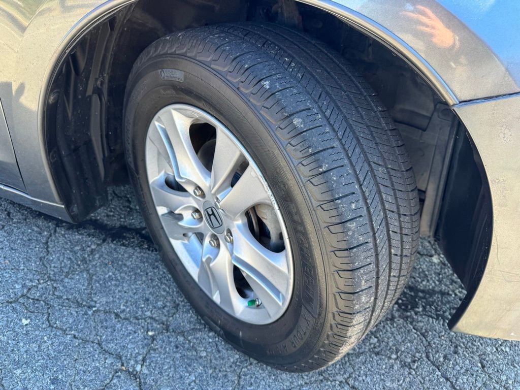 Used 2011 Honda Accord SE image 38