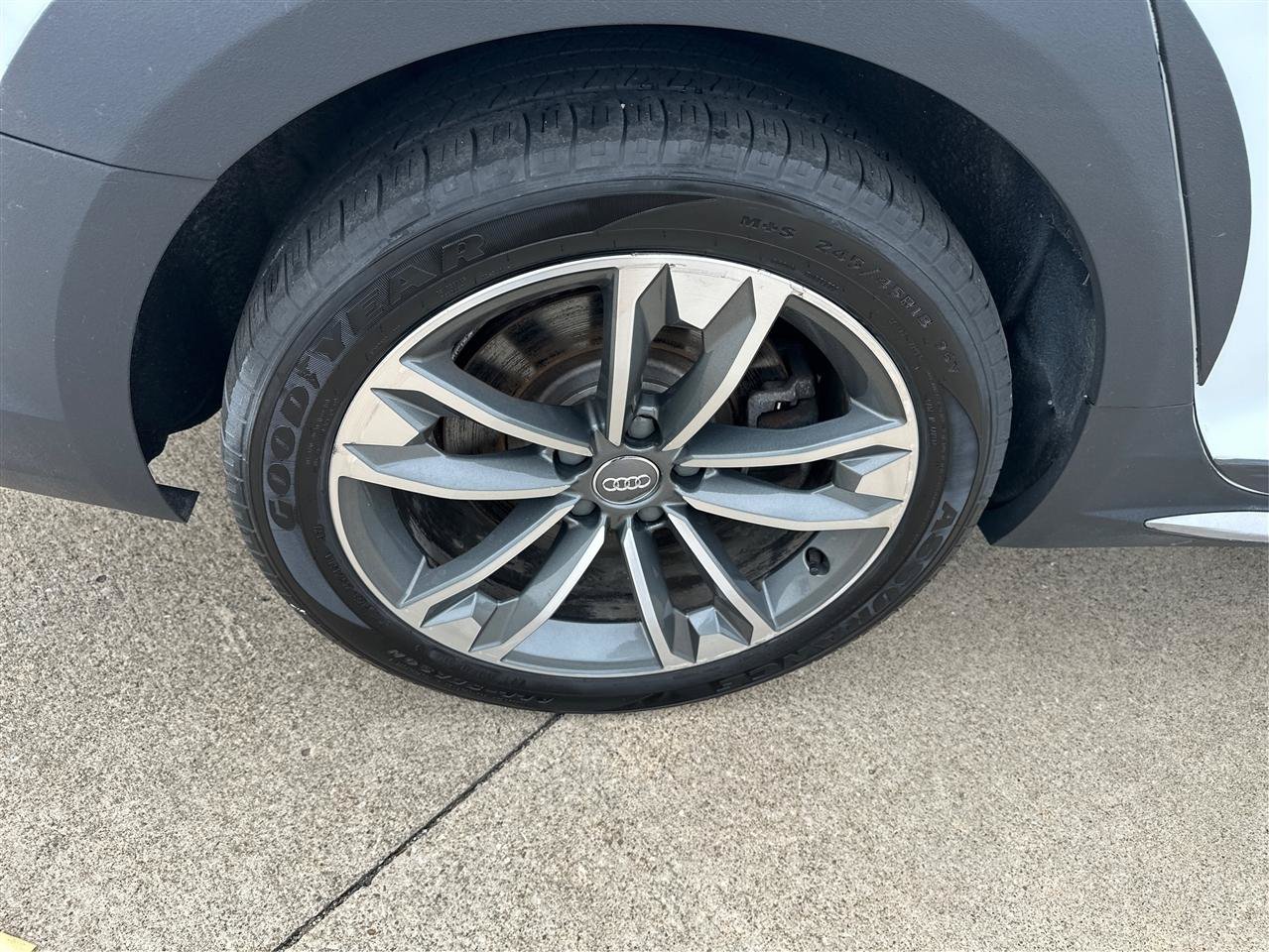 Used 2018 Audi A4 2.0T allroad Premium AWD/4WD image 27