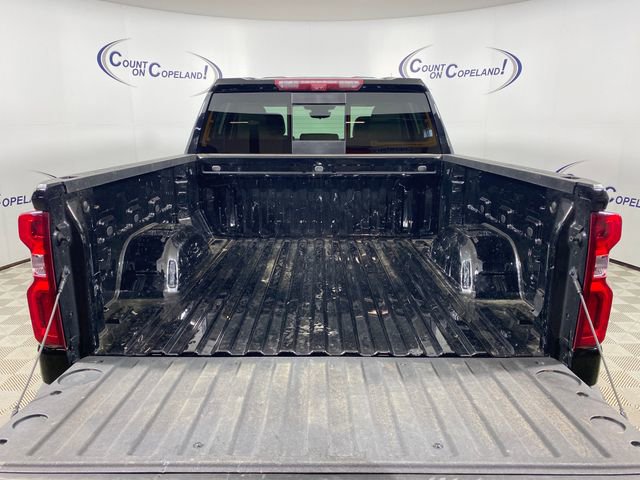 Certified 2023 Chevrolet Silverado 1500 LTZ w/ LTZ Premium Package AWD/4WD image 24