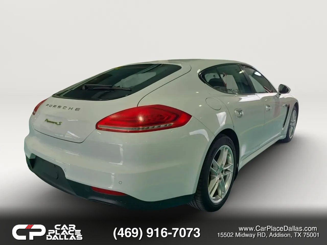 Used 2014 Porsche Panamera S RWD image 5