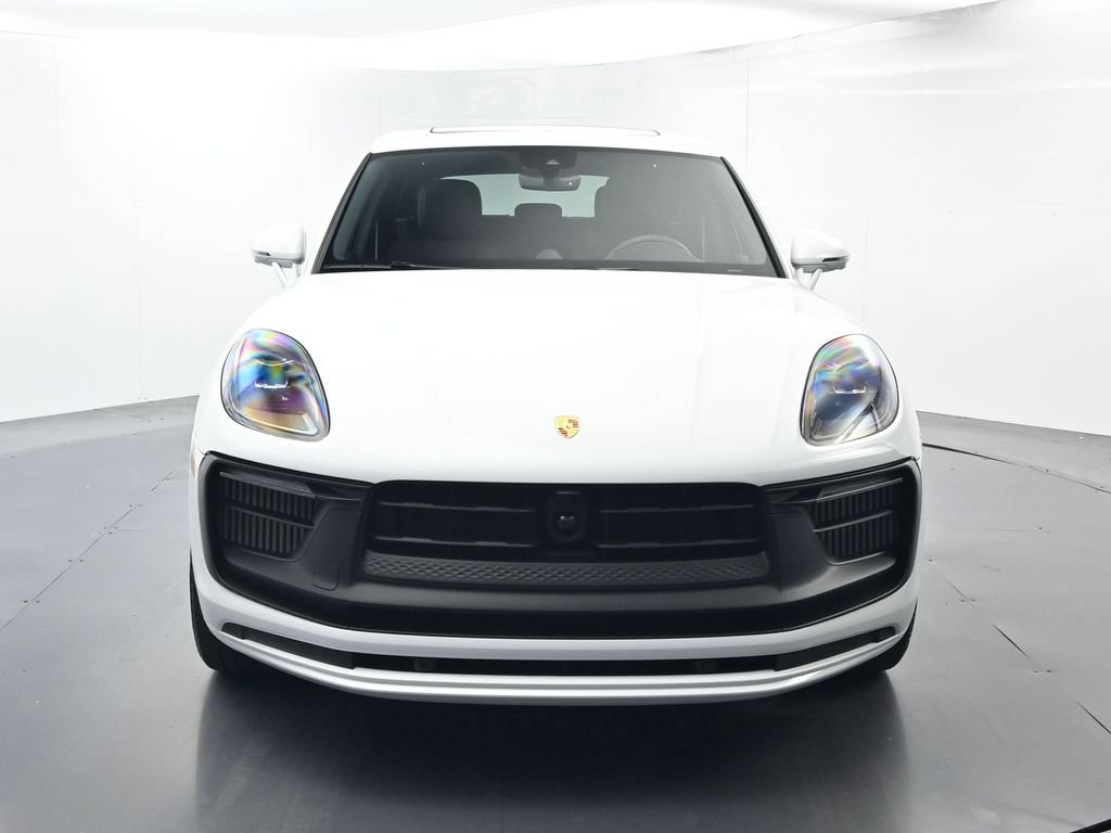 Certified 2026 Porsche Macan GTS AWD/4WD image 18