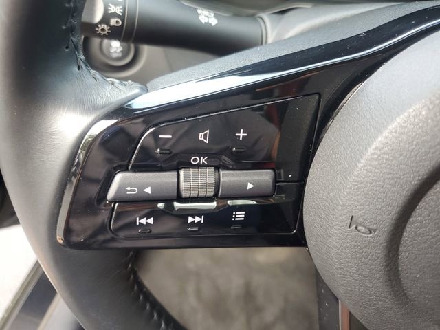 Certified 2024 Nissan Z Performance w/ Floor Mat Package image 14