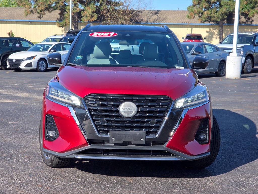 Used 2021 Nissan Kicks SR w/ SR Premium Package FWD image 18