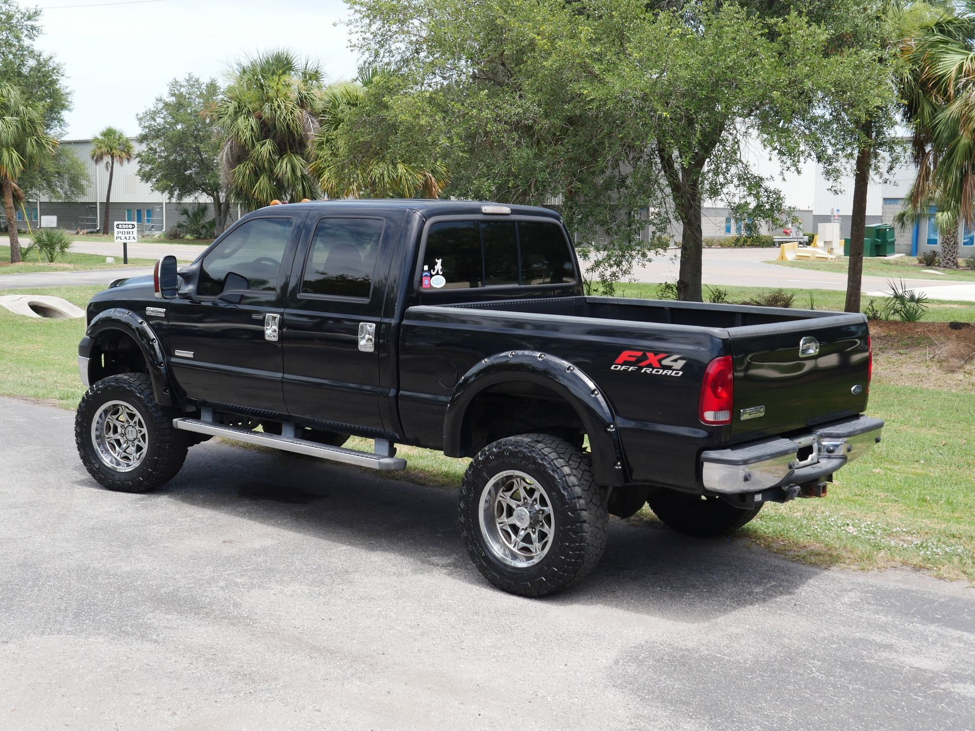 Used 2006 Ford F250 4x4 Crew Cab Super Duty image 20