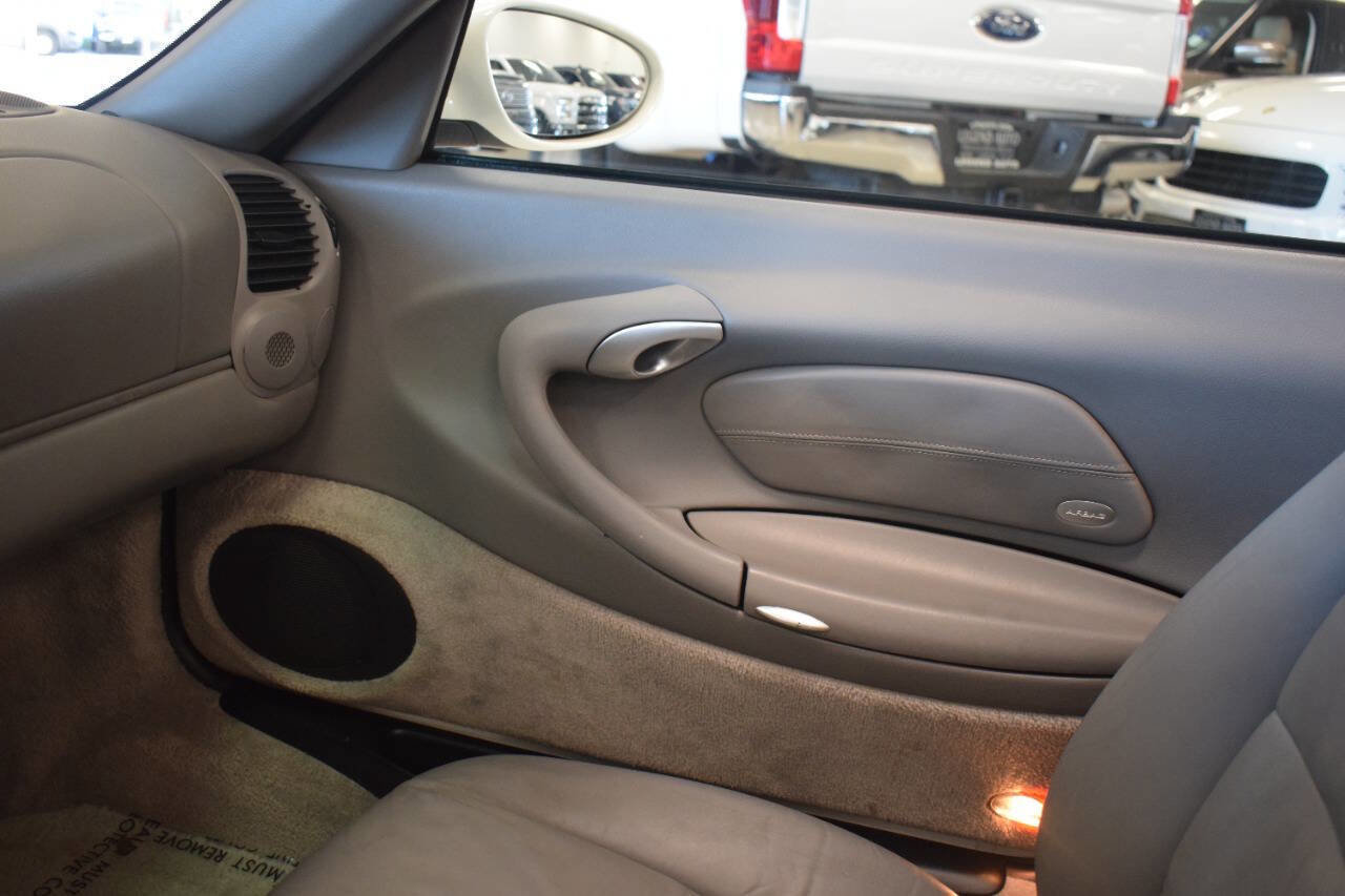 Used 2000 Porsche 911 Carrera image 57