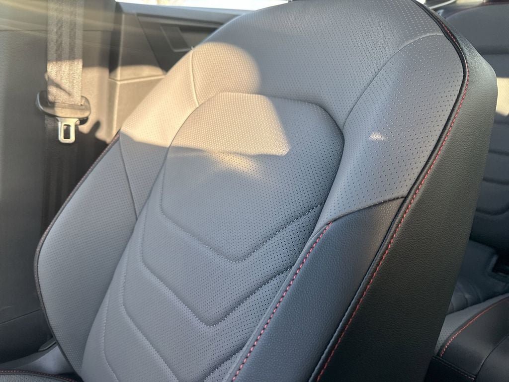 New 2026 Volkswagen Jetta GLI Autobahn FWD image 38