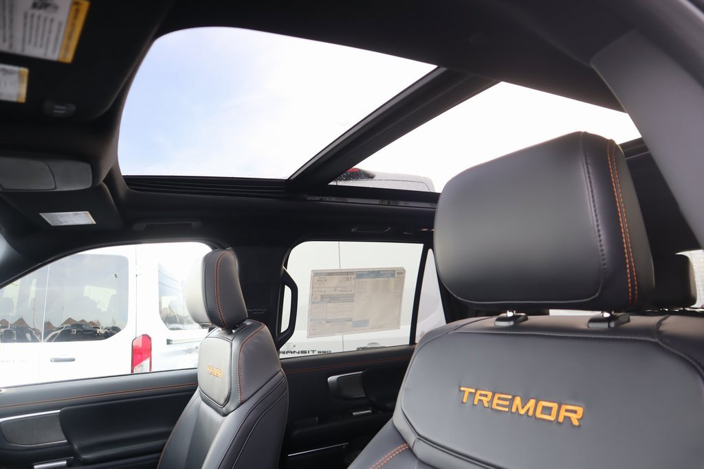 New 2025 Ford Expedition Tremor image 17