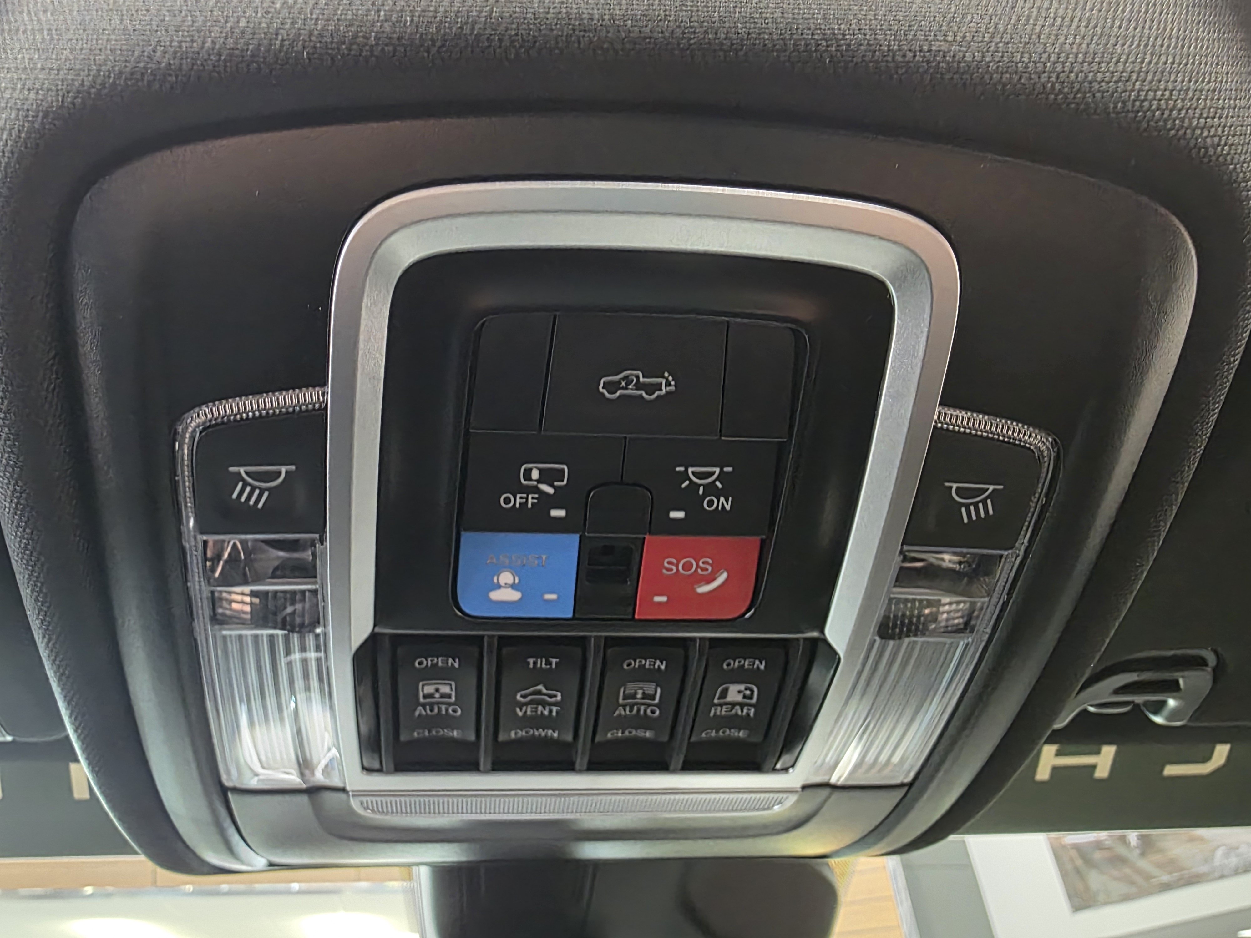 New 2026 RAM 1500 Big Horn AWD/4WD image 18