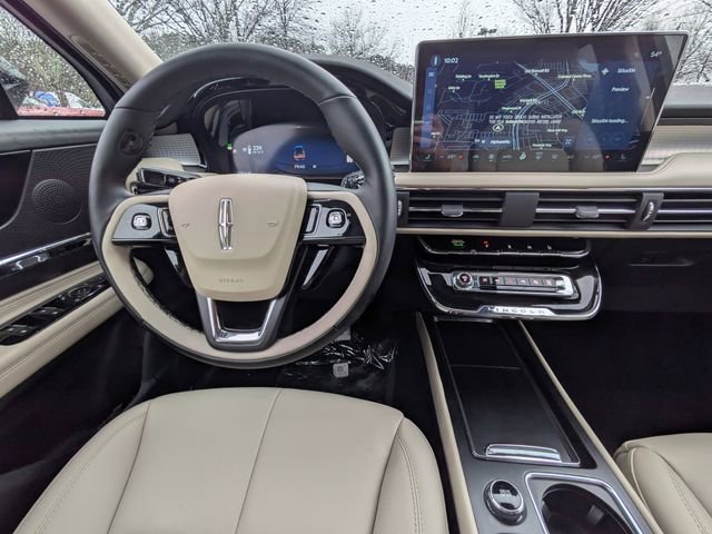 New 2026 Lincoln Corsair Premiere image 12