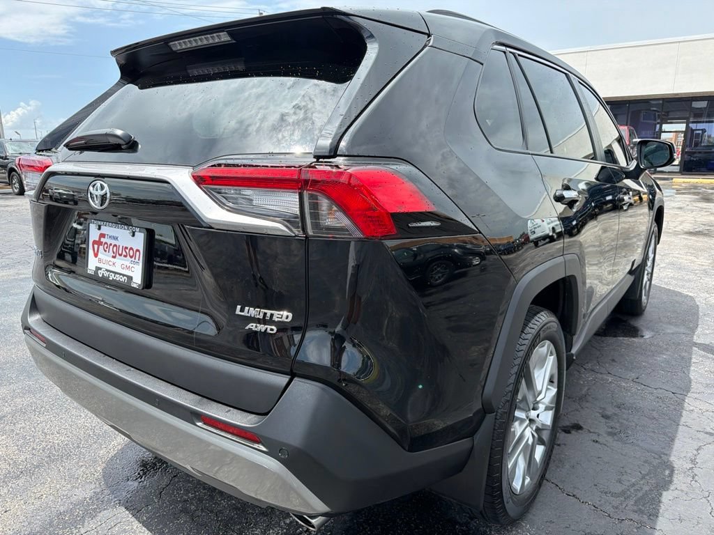 Used 2024 Toyota RAV4 Limited w/ Weather Package AWD/4WD image 6
