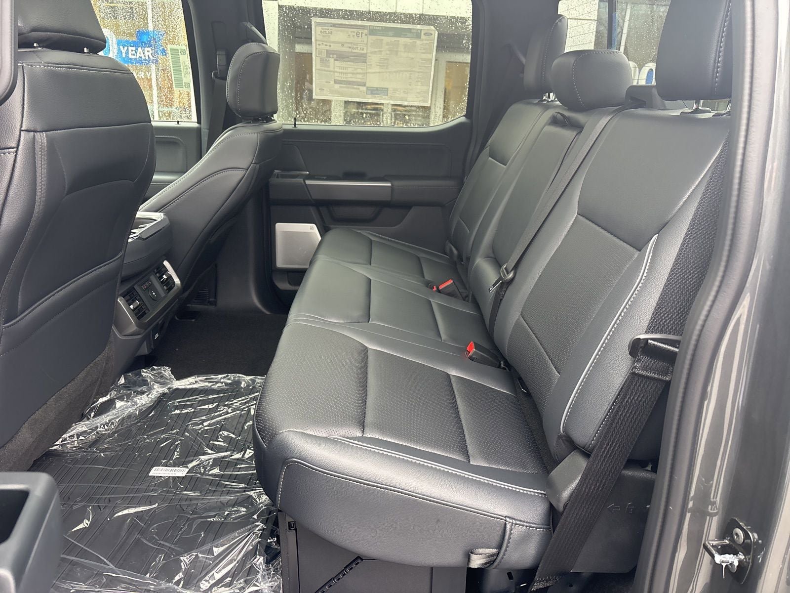 New 2025 Ford F150 Lariat w/ Equipment Group 502A High image 17