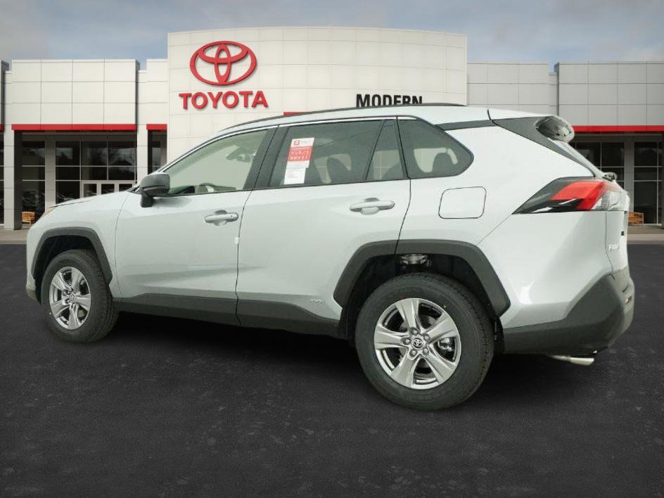 New 2025 Toyota RAV4 LE image 12