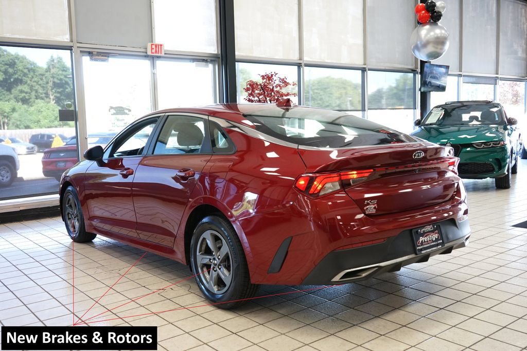 Used 2021 Kia K5 LX FWD image 4