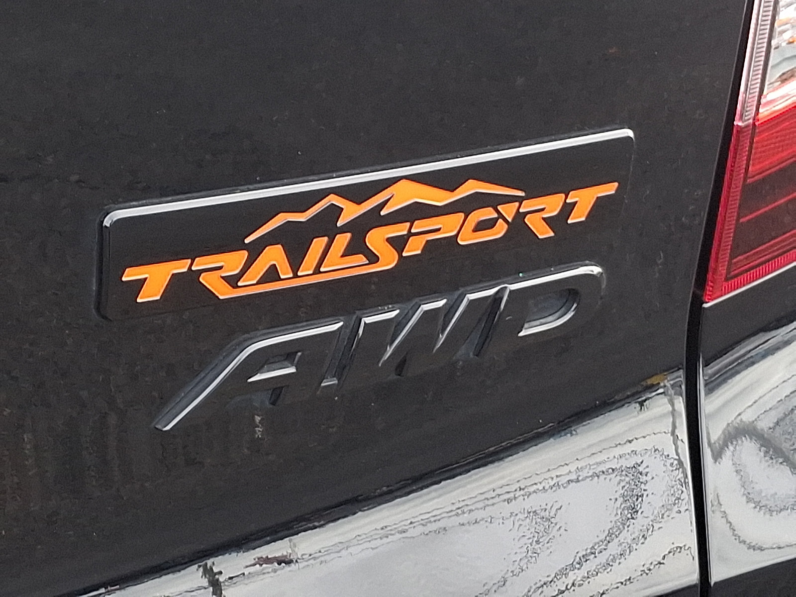 Used 2025 Honda Passport TrailSport image 31