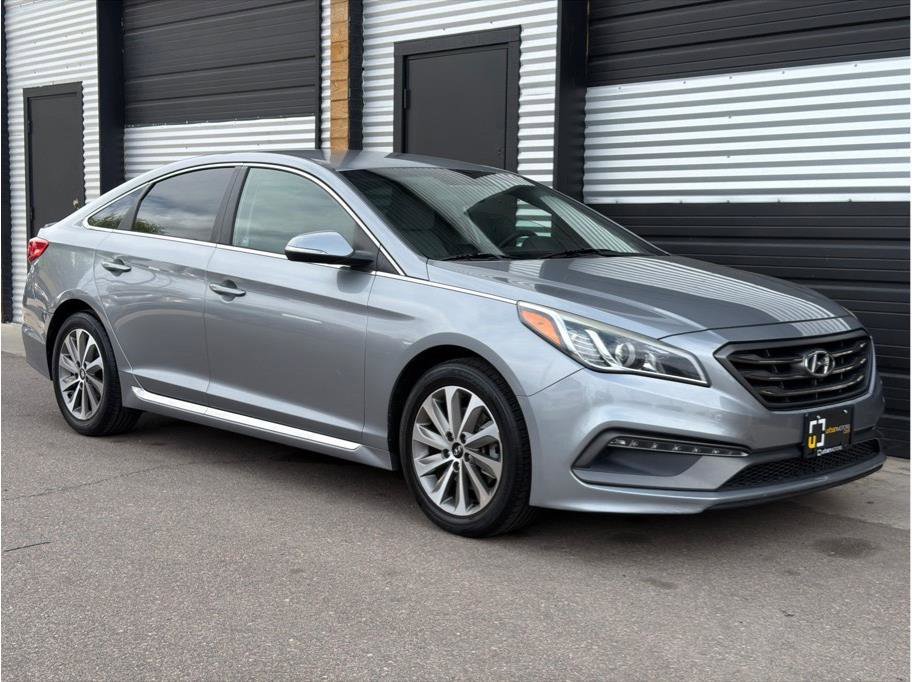 Used 2015 Hyundai Sonata Sport FWD image 11
