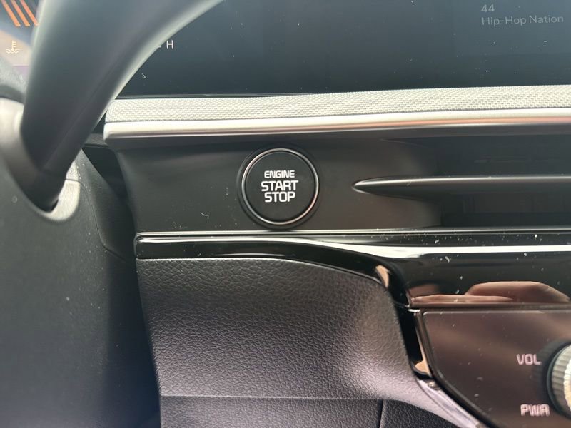 New 2026 Kia K5 LXS FWD image 25