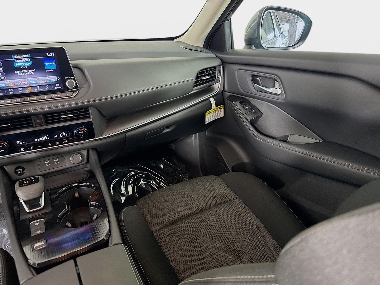 Certified 2026 Nissan Rogue SV FWD image 22