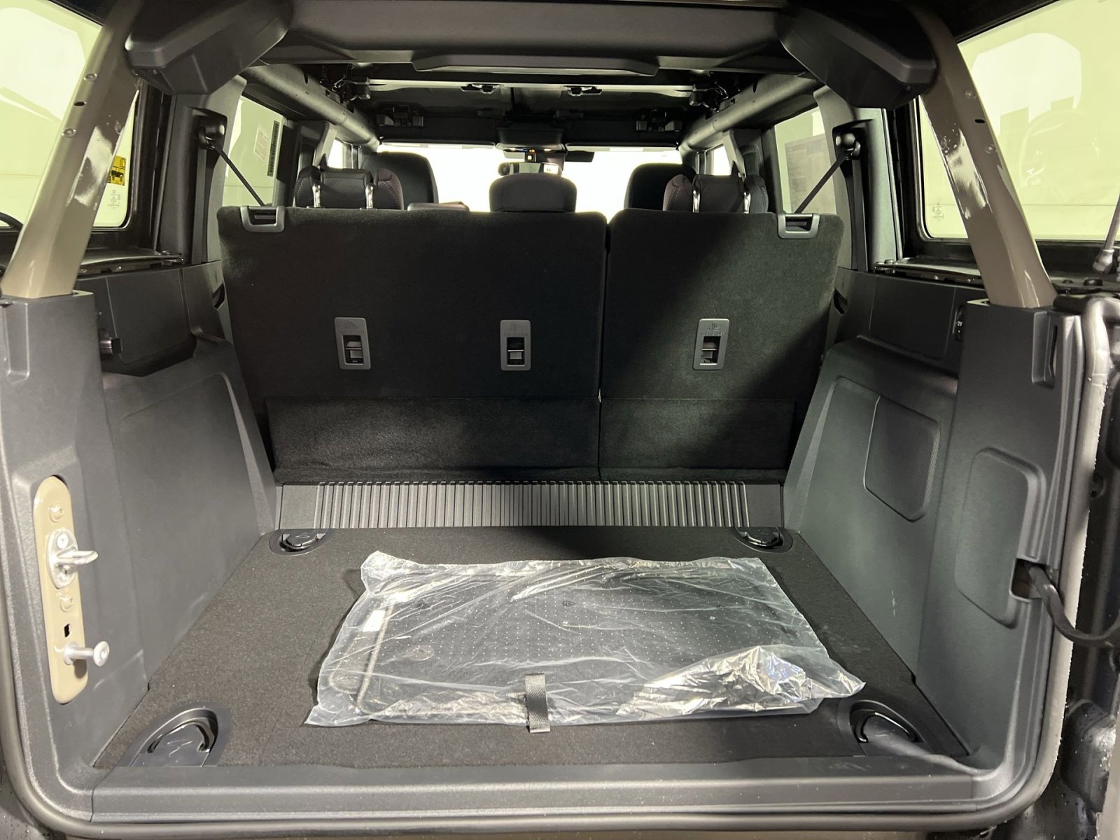 New 2026 Ford Bronco Big Bend AWD/4WD image 25