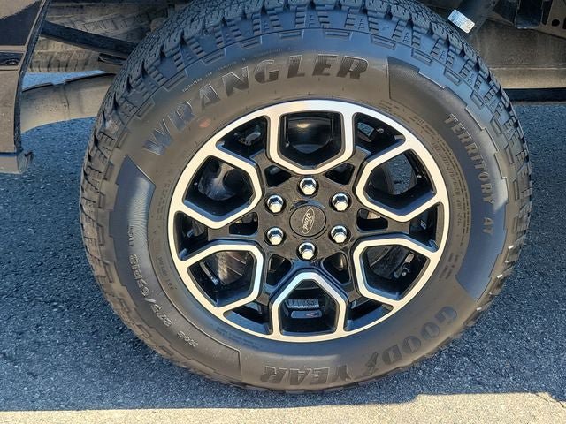 Used 2023 Ford F150 XLT w/ Equipment Group 302A High AWD/4WD image 5