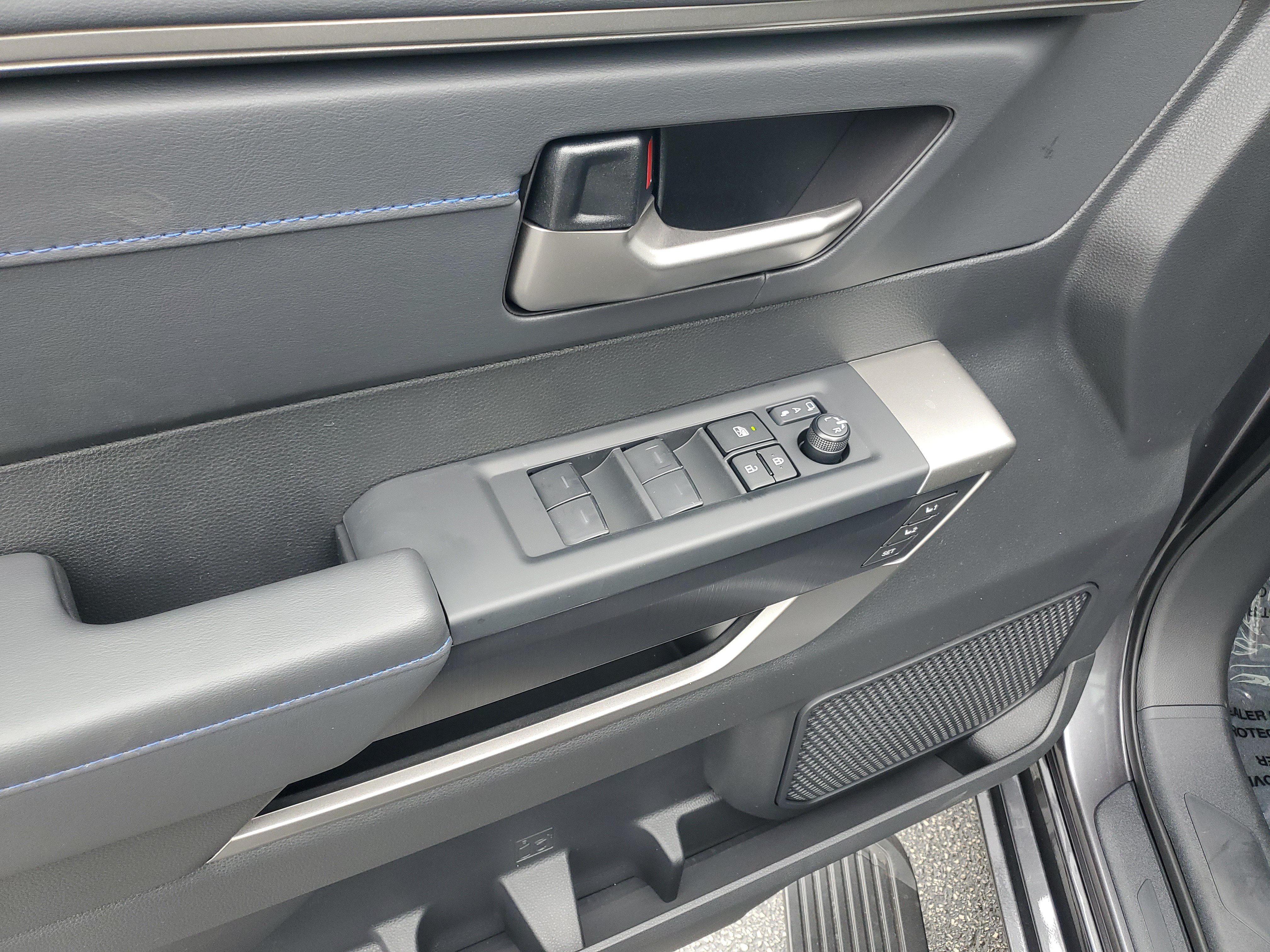 New 2026 Toyota Sequoia Platinum AWD/4WD image 23