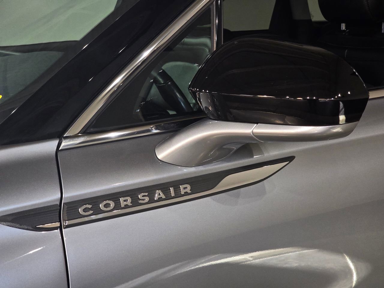 Used 2022 Lincoln Corsair AWD w/ Premium Package image 14