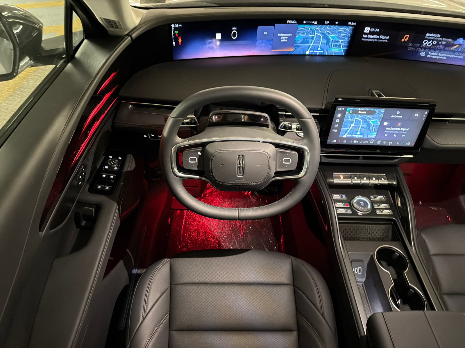 New 2026 Lincoln Nautilus Premier AWD/4WD image 18