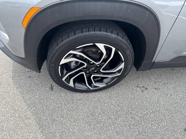 Used 2024 Chevrolet TrailBlazer RS FWD image 14