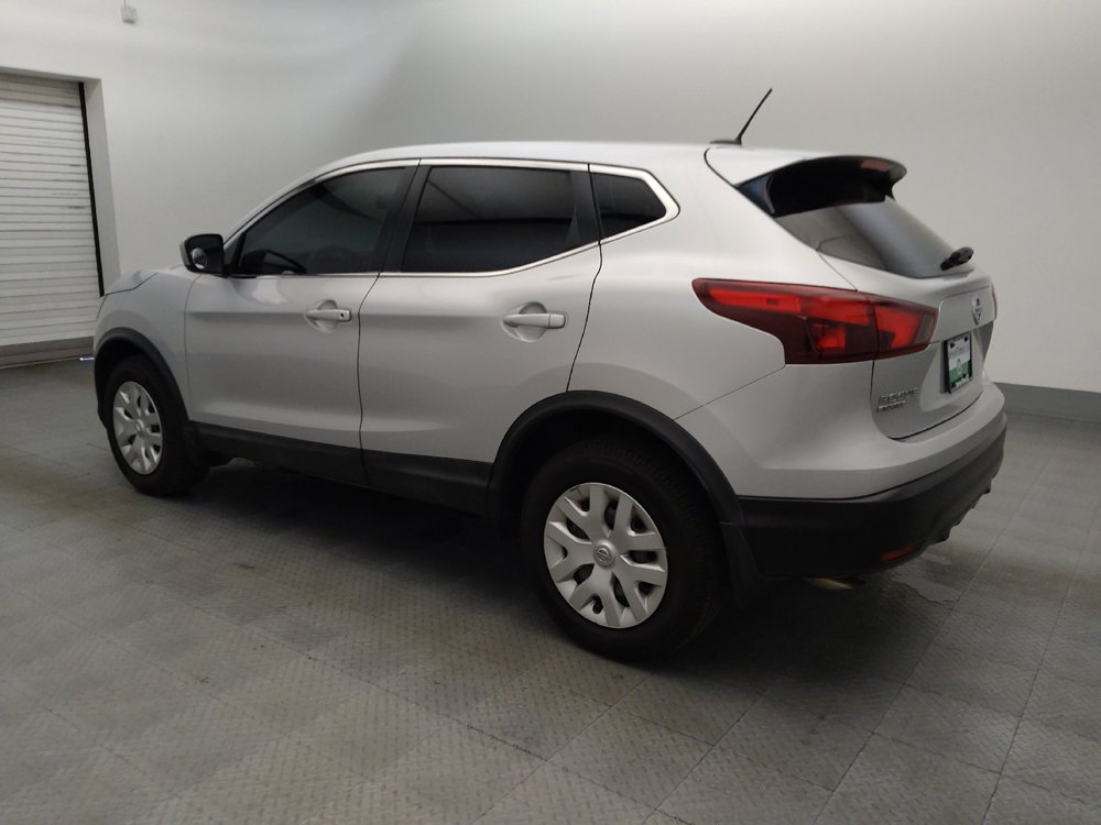 Used 2017 Nissan Rogue Sport S FWD image 3