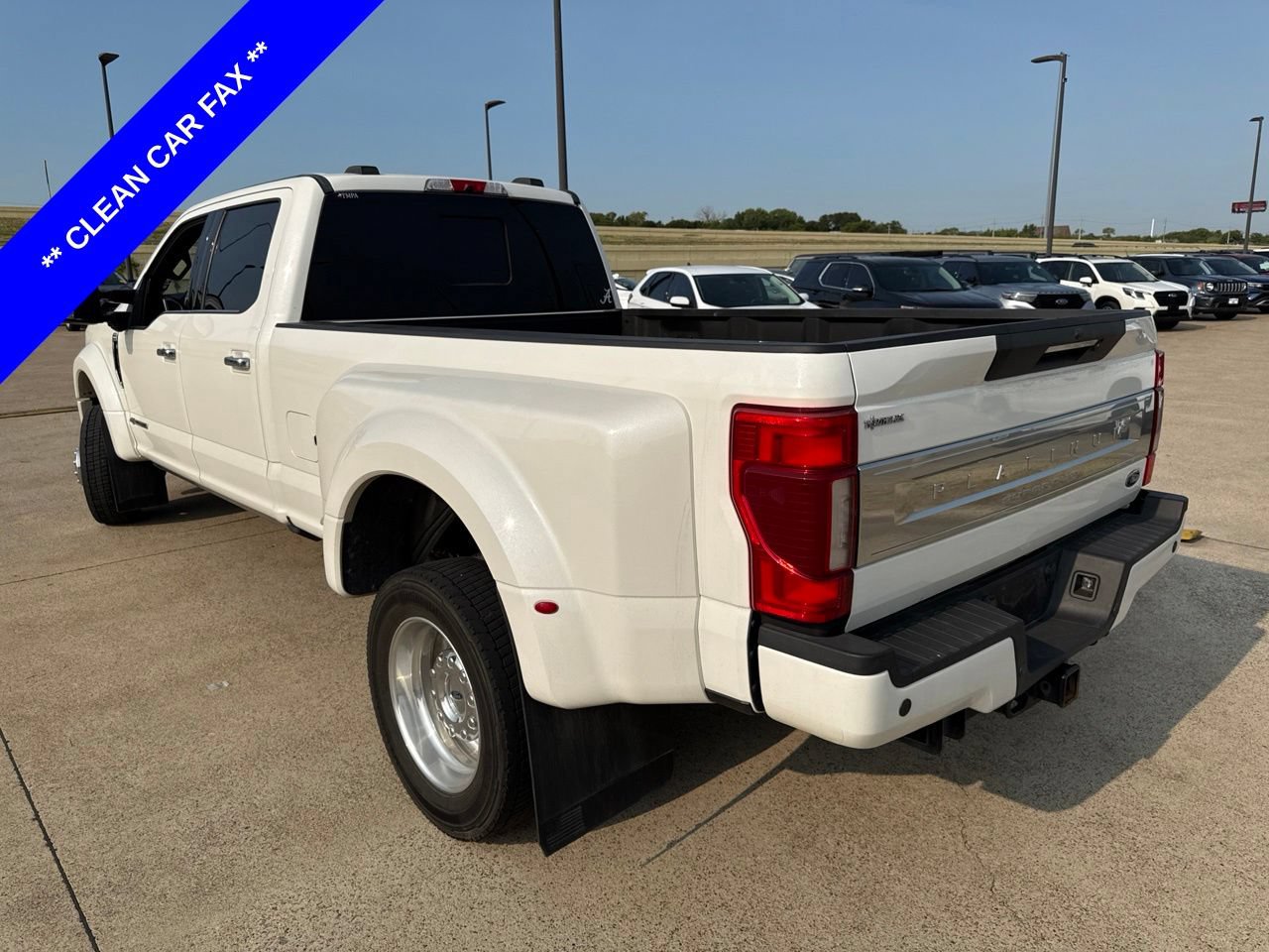 Used 2020 Ford F450 Platinum w/ FX4 Off-Road Package AWD/4WD image 8