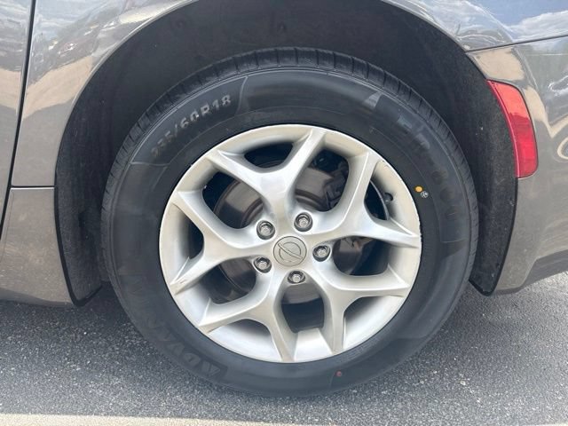 Used 2019 Chrysler Pacifica Touring Plus w/ Advanced Safetytec Group FWD image 16