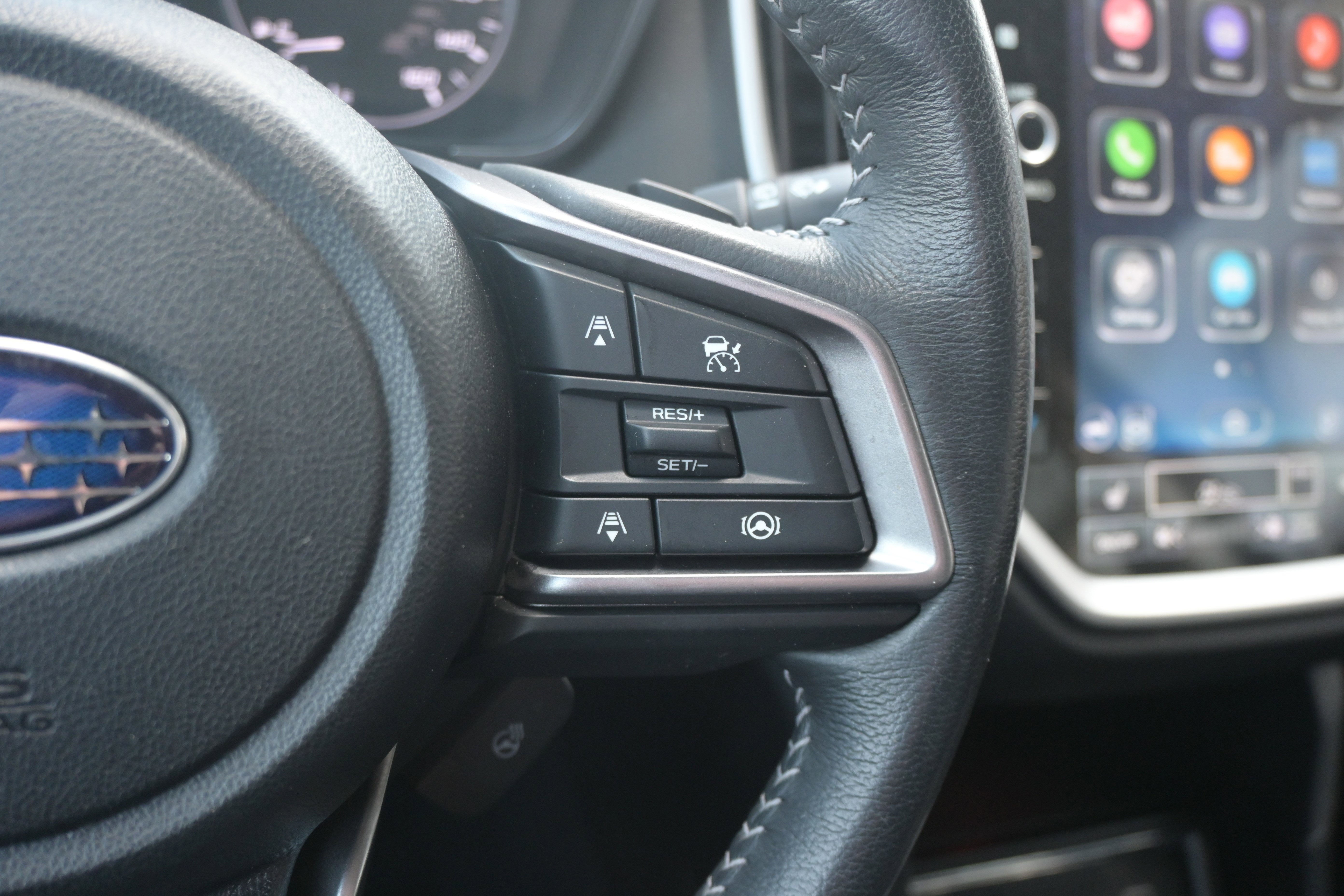 Certified 2023 Subaru Ascent Limited w/ Technology Package image 19