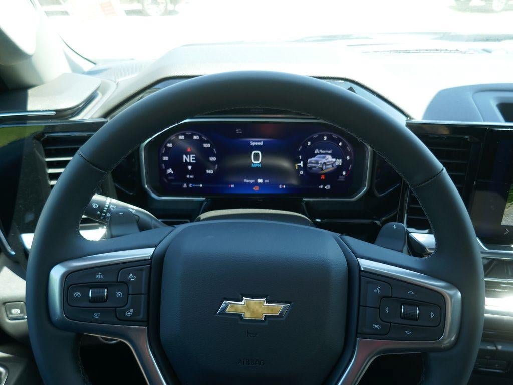 New 2026 Chevrolet Silverado 1500 LTZ w/ LTZ Premium Package AWD/4WD image 24