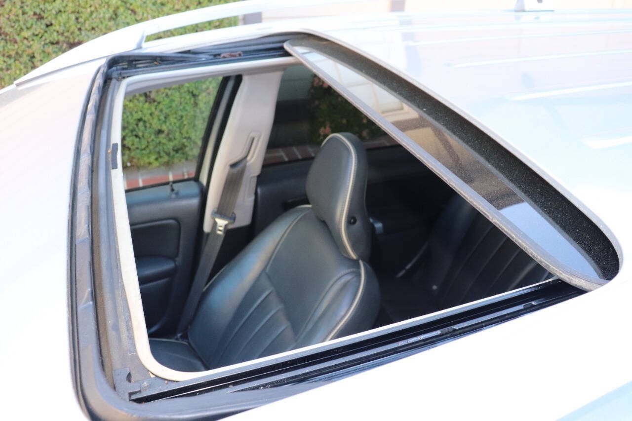 Used 2013 Volvo XC90 3.2 FWD image 31
