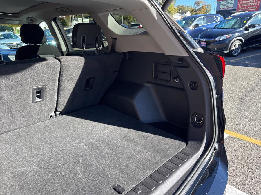 Used 2018 GMC Terrain SLE w/ Driver Convenience Package AWD/4WD image 36