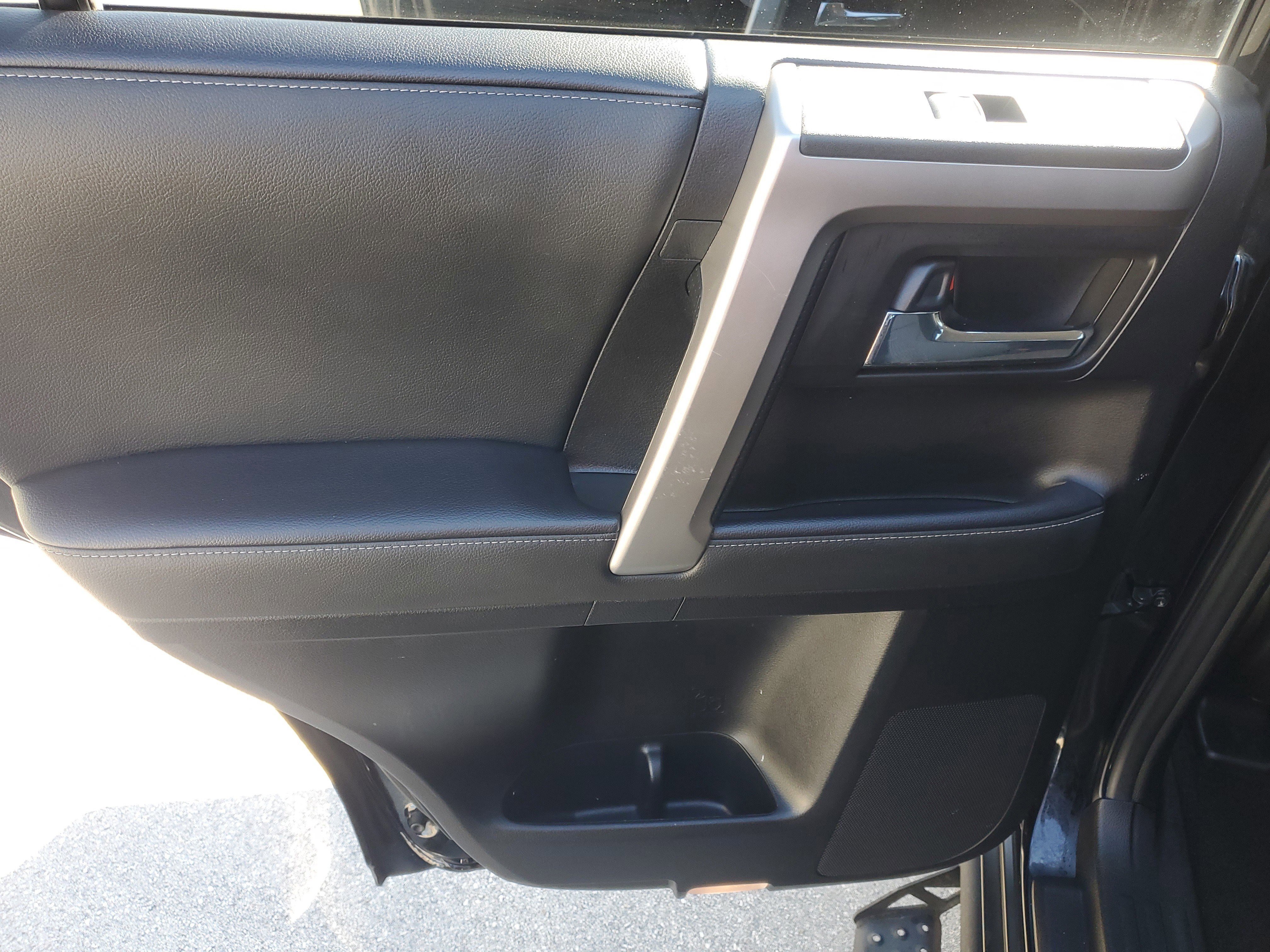 Used 2021 Toyota 4Runner SR5 image 29