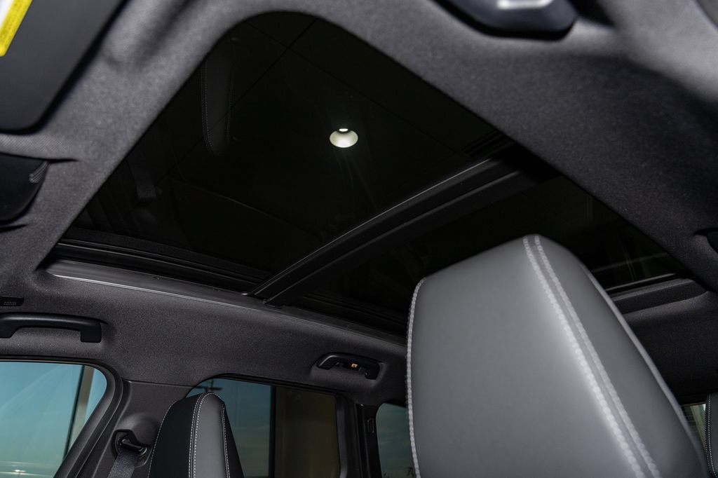 Used 2026 BMW X1 xDrive28i w/ Technology Package AWD/4WD image 21