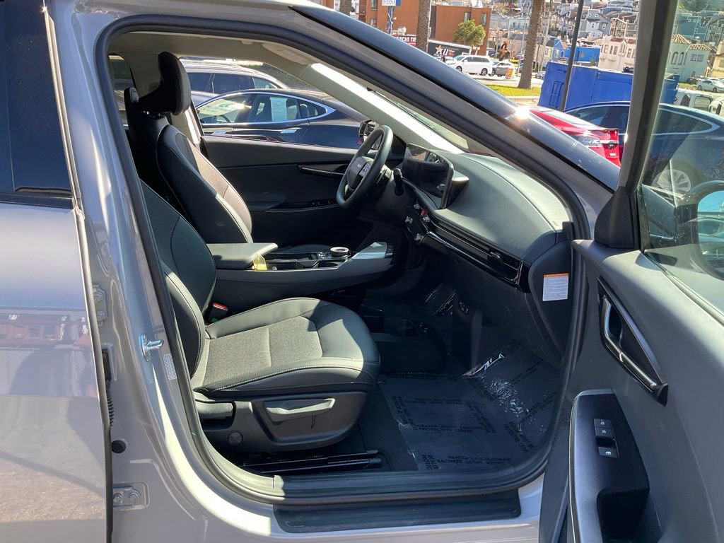 Used 2025 Kia EV6 Light image 56