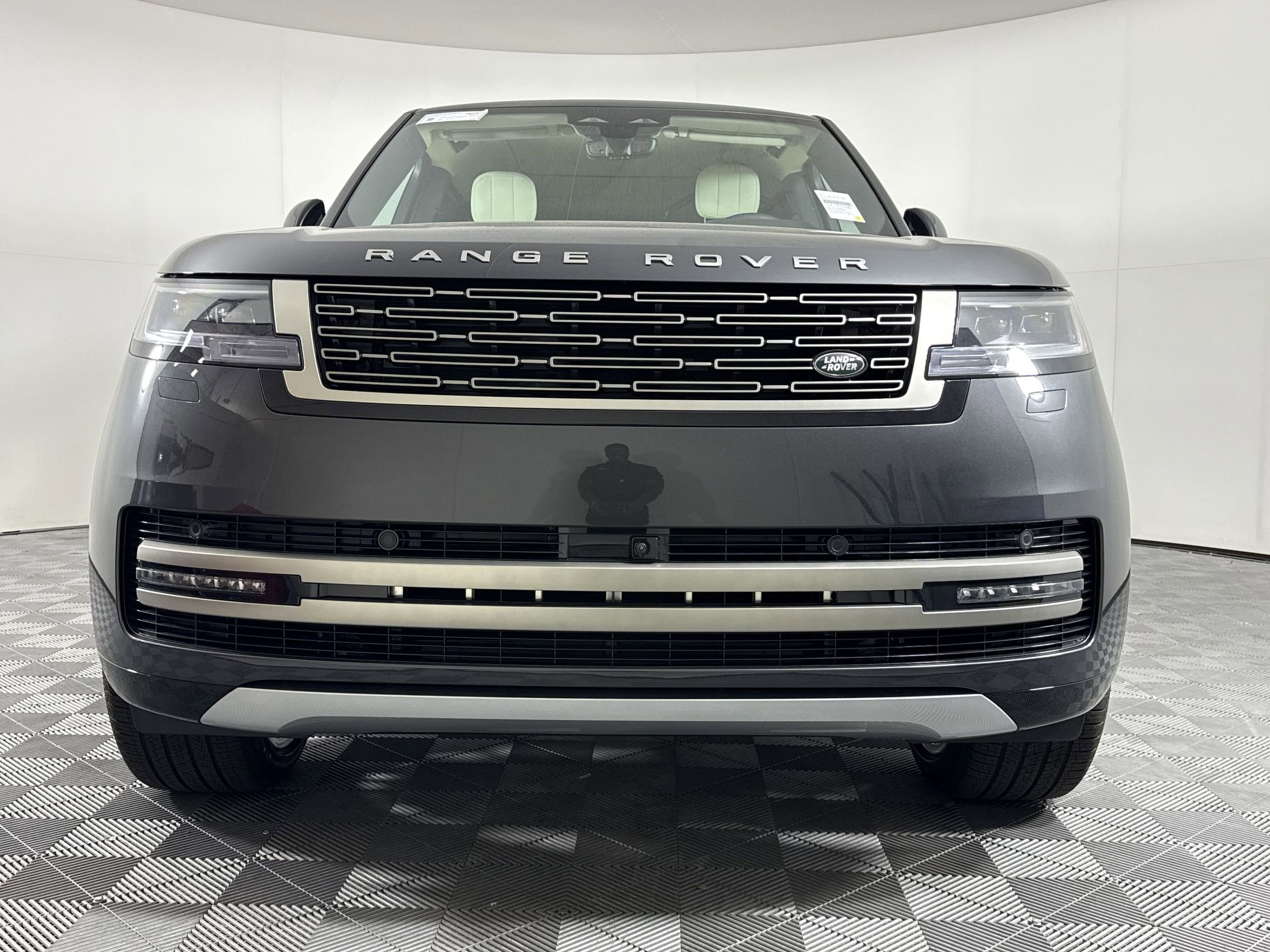 New 2026 Land Rover Range Rover SE AWD/4WD image 6