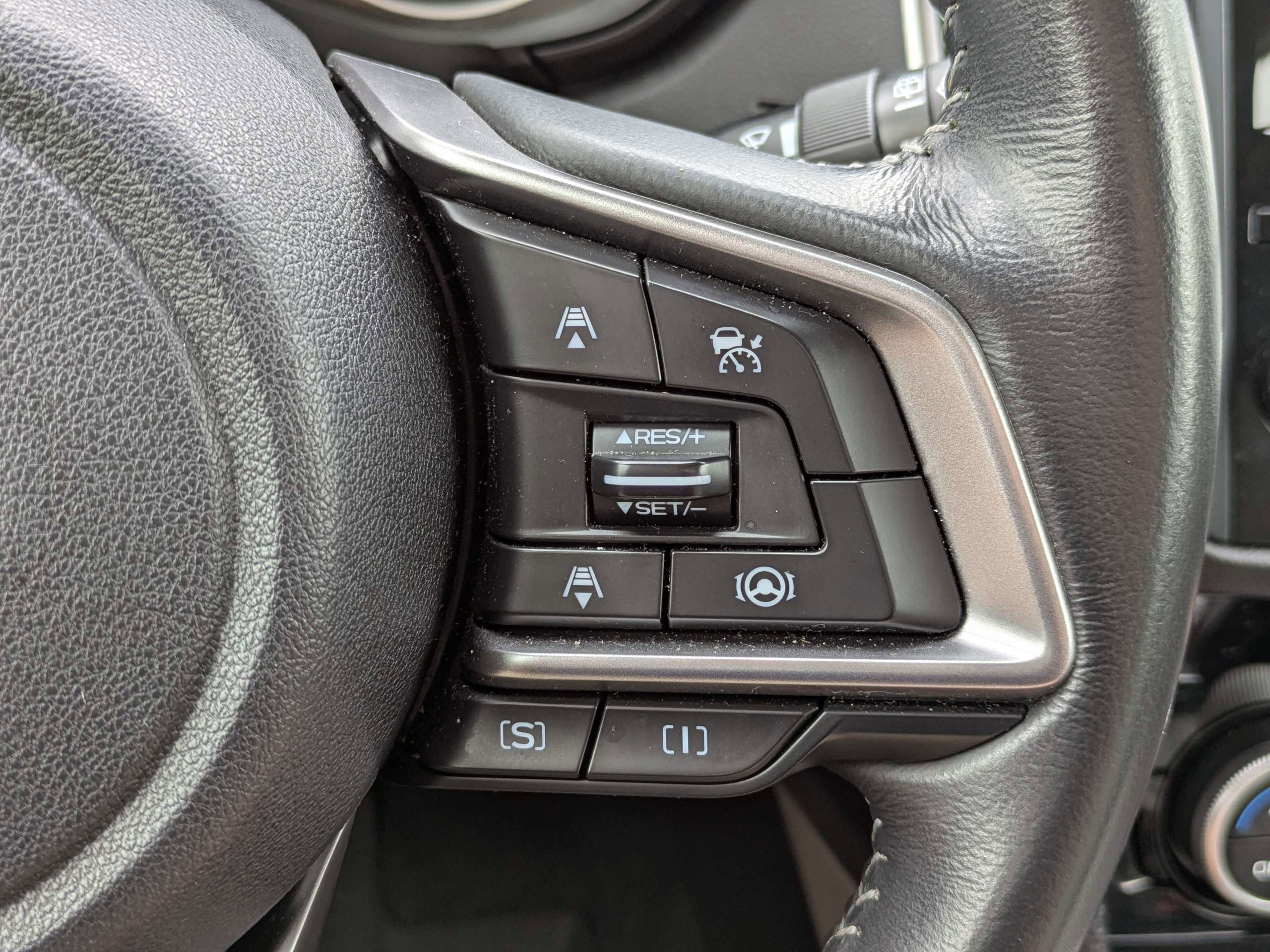 Used 2020 Subaru Forester Premium image 24