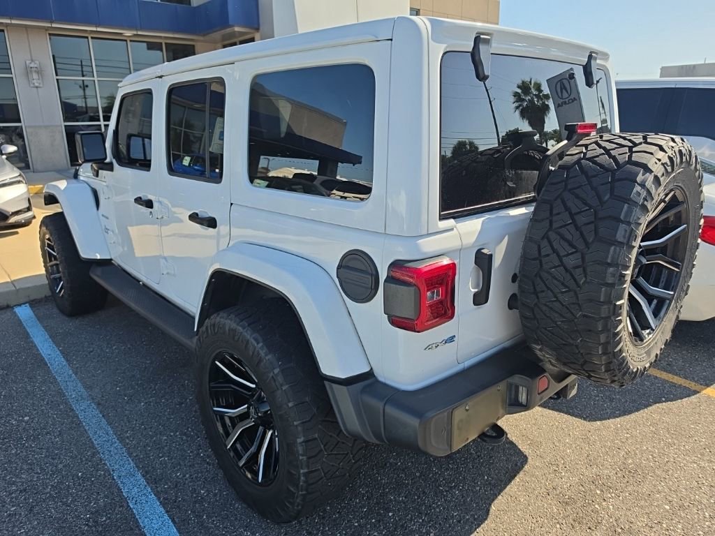 Used 2021 Jeep Wrangler Unlimited Sahara w/ Cold Weather Group image 6