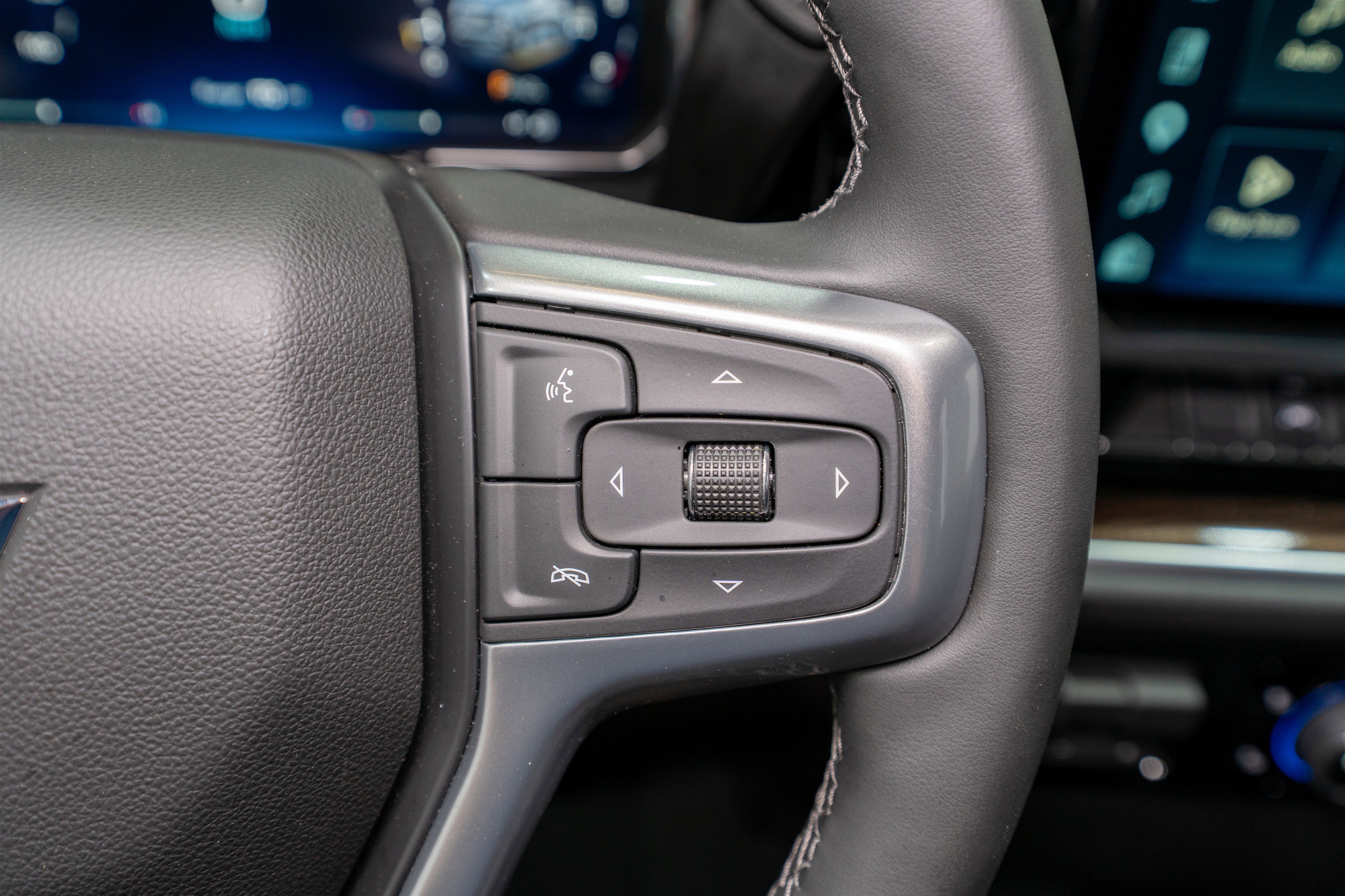 Used 2026 Chevrolet Silverado 1500 LT w/ Z71 Off-Road Package AWD/4WD image 25