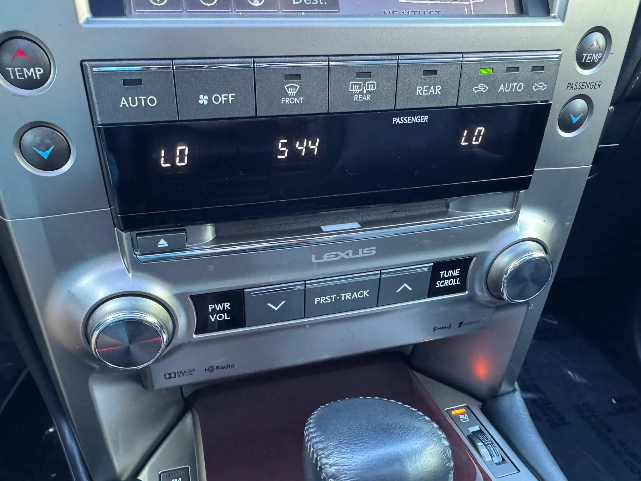 Used 2016 Lexus GX 460 w/ Premium Package AWD/4WD image 36