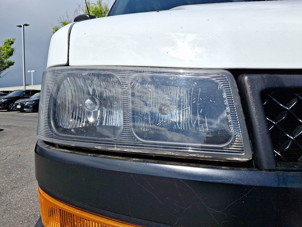 Used 2020 Chevrolet Express 3500 LS RWD image 9