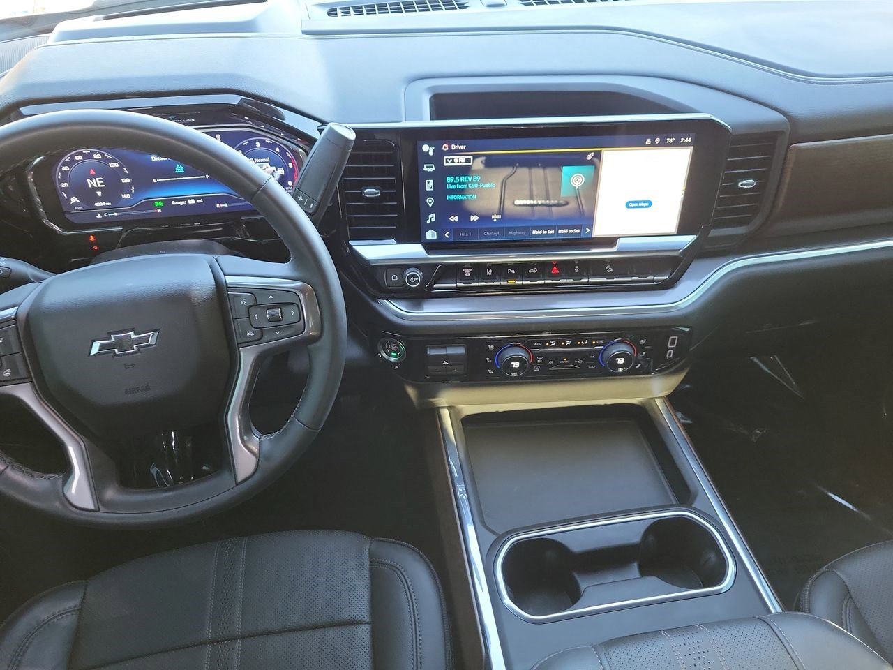 Certified 2025 Chevrolet Silverado 2500 High Country w/ Midnight Edition image 10